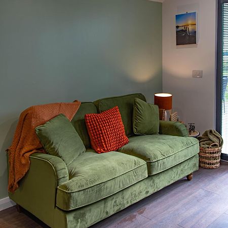 Hotel Lough Beg Glamping Newferry Esterno foto