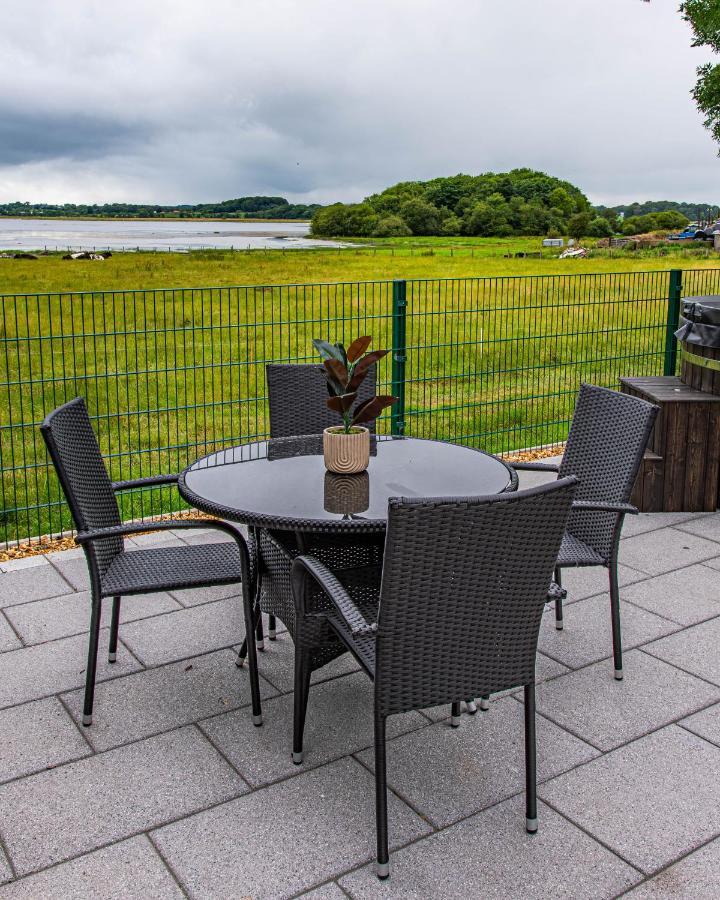 Hotel Lough Beg Glamping Newferry Esterno foto